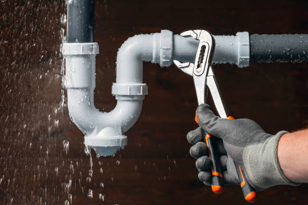 Professional Leak Detection technician working in Jamesville, NC